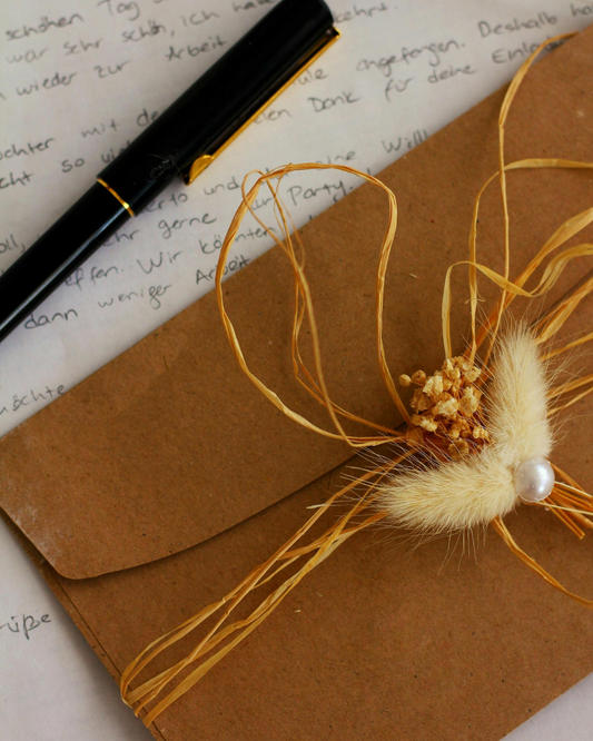 Luxe / Corporate Gift Shopper